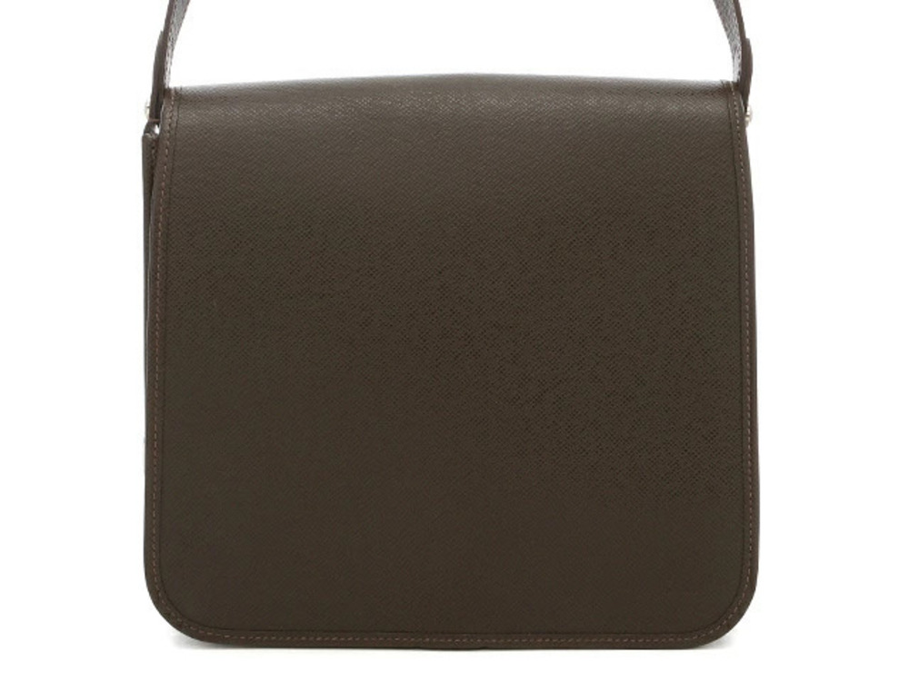 LOUIS VUITTON Bag Andrei Shoulder Taiga Grizzly